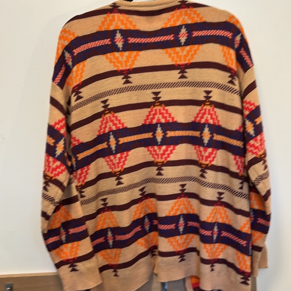 Love By Design Cardigan - Picture 4 of 4